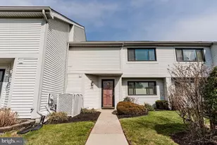 104 Revere Dr, Harleysville, PA 19438 - Photo 2