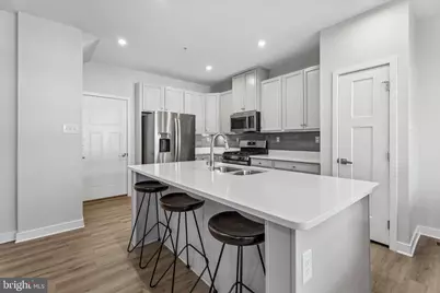 1094 Moscariello, Royersford, PA 19468 - Photo 4