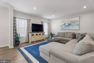 1094 Moscariello, Royersford, PA 19468 - Photo 2