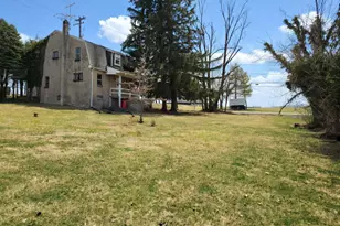 395 Evergreen Rd, Pottstown, PA 19464 - Photo 2