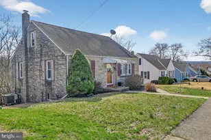 548 Belmont St, Pottstown, PA 19464 - Photo 2