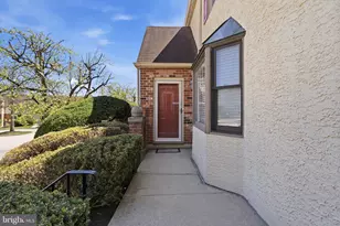 226 Stone Ridge, Norristown, PA 19403 - Photo 2