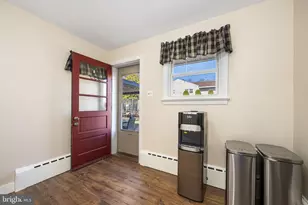 1243 Pine St, Pottstown, PA 19464 - Photo 8