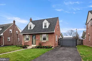 241 W King St, Pottstown, PA 19464 - Photo 4