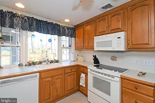 227 W Reliance Rd, Souderton, PA 18964 - Photo 18