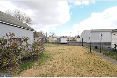 20 E Howard Street, Stowe, PA 19464 - Photo 16