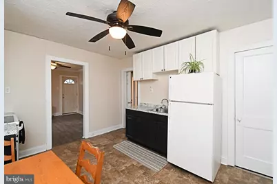 20 E Howard Street, Stowe, PA 19464 - Photo 6