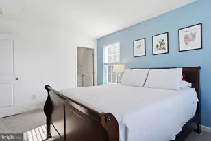 876 Still Waters Ln, Pennsburg, PA 18073 - Photo 18