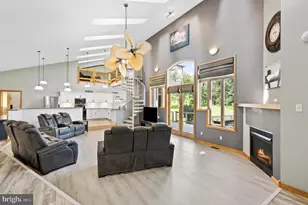 213 Cross Rd, Gilbertsville, PA 19525 - Photo 10