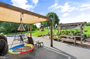 213 Cross Rd, Gilbertsville, PA 19525 - Photo 62