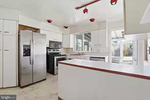 1650 E Willow Grove Ave, Glenside, PA 19038 - Photo 16