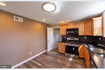 107 Valleyview Road, Norristown, PA 19401 - Photo 16