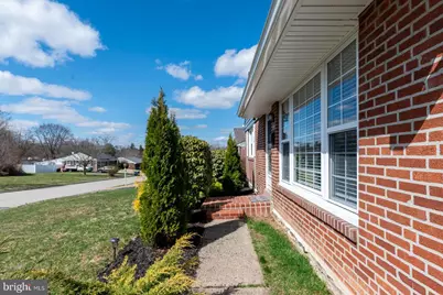 107 Valleyview Road, Norristown, PA 19401 - Photo 4