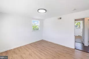 107 Valley View Rd, Norristown, PA 19401 - Photo 18