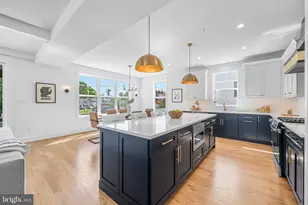 541 E Hector, Conshohocken, PA 19428 - Photo 8