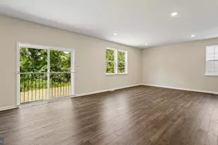 3037 Martha Wy, Pennsburg, PA 18073 - Photo 10
