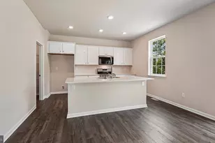 3037 Martha Wy, Pennsburg, PA 18073 - Photo 14