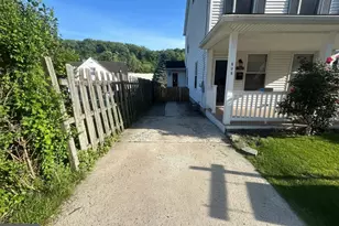 505 Apple St, Conshohocken, PA 19428 - Photo 2