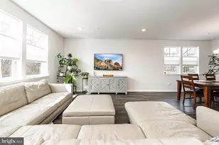 17 Egret Way, Phoenixville, PA 19460 - Photo 4