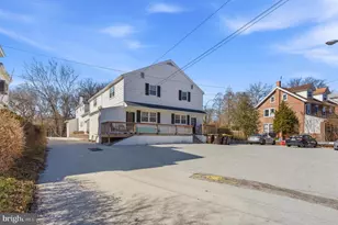 146 Walnut St, Mont Clare, PA 19453 - Photo 8