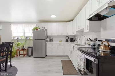 146 Walnut Street, Mont Clare, PA 19453 - Photo 10