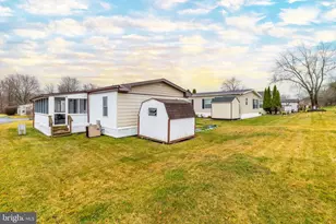 359 Woodstream Way, North Wales, PA 19454 - Photo 18