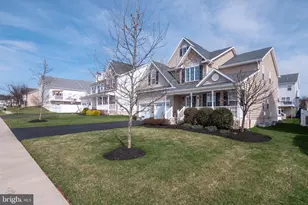 2133 Bridgeport Ave, Pennsburg, PA 18073 - Photo 2