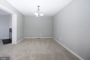 1146 Valley Stream Dr, Perkiomenville, PA 18074 - Photo 16