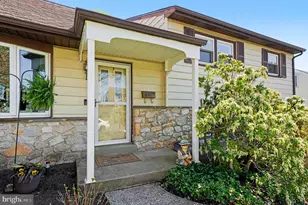 256 Woodlawn Dr, Lansdale, PA 19446 - Photo 4