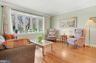 256 Woodlawn Dr, Lansdale, PA 19446 - Photo 8