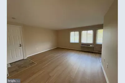 250 Tanglewood Lane #G-4, King of Prussia, PA 19406 - Photo 2