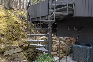 471 Gypsy Ln, King of Prussia, PA 19406 - Photo 2