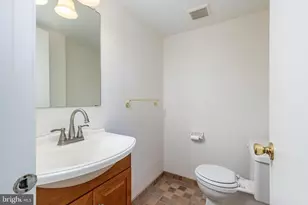 438 Holly Ln, Lafayette Hill, PA 19444 - Photo 18