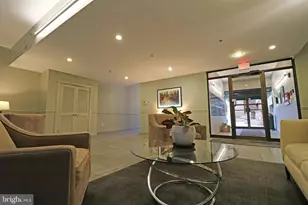 19 Rock Hill Rd, Bala Cynwyd, PA 19004 - Photo 12