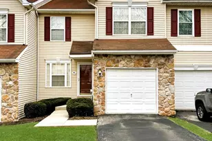 981 Katie Cir, Royersford, PA 19468 - Photo 1