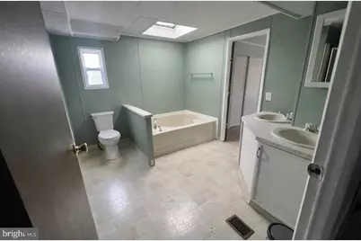 910 Lakeview Drive, Green Lane, PA 18054 - Photo 14