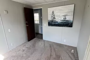 910 Lakeview Dr, Green Lane, PA 18054 - Photo 20