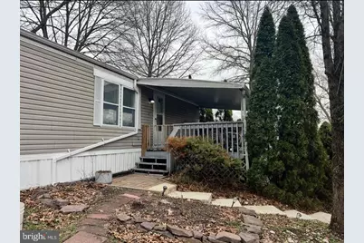 910 Lakeview Drive, Green Lane, PA 18054 - Photo 6
