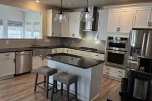 1010 Bayberry Dr, Pennsburg, PA 18073 - Photo 4