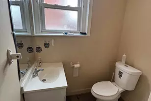 533 Buttonwood St, Norristown, PA 19401 - Photo 8