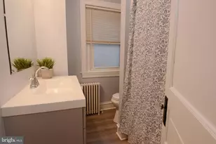 218 E Broad St, Souderton, PA 18964 - Photo 32