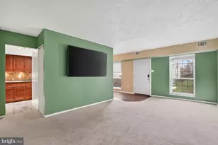 304 Middleton Pl, Eagleville, PA 19403 - Photo 6