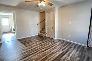 24 W Front St, Bridgeport, PA 19405 - Photo 4