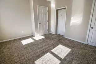 24 W Front St, Bridgeport, PA 19405 - Photo 14