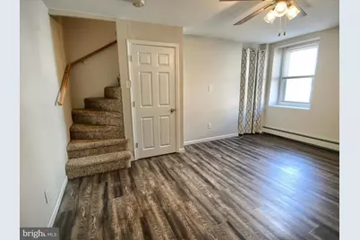 24 W Front Street, Bridgeport, PA 19405 - Photo 6