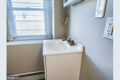 24 W Front Street, Bridgeport, PA 19405 - Photo 18