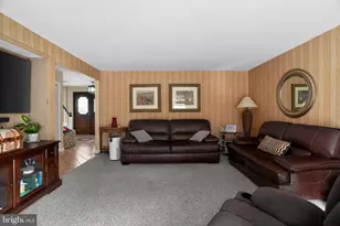 1000 Brookwood Dr, Pottstown, PA 19464 - Photo 6