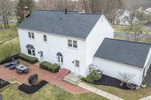 221 Stefan Pl, North Wales, PA 19454 - Photo 2