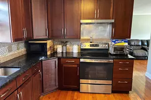 105 Ivy Ln, Zieglerville, PA 19492 - Photo 6