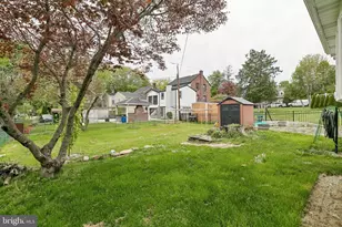 556 Anne St, Huntingdon Valley, PA 19006 - Photo 38